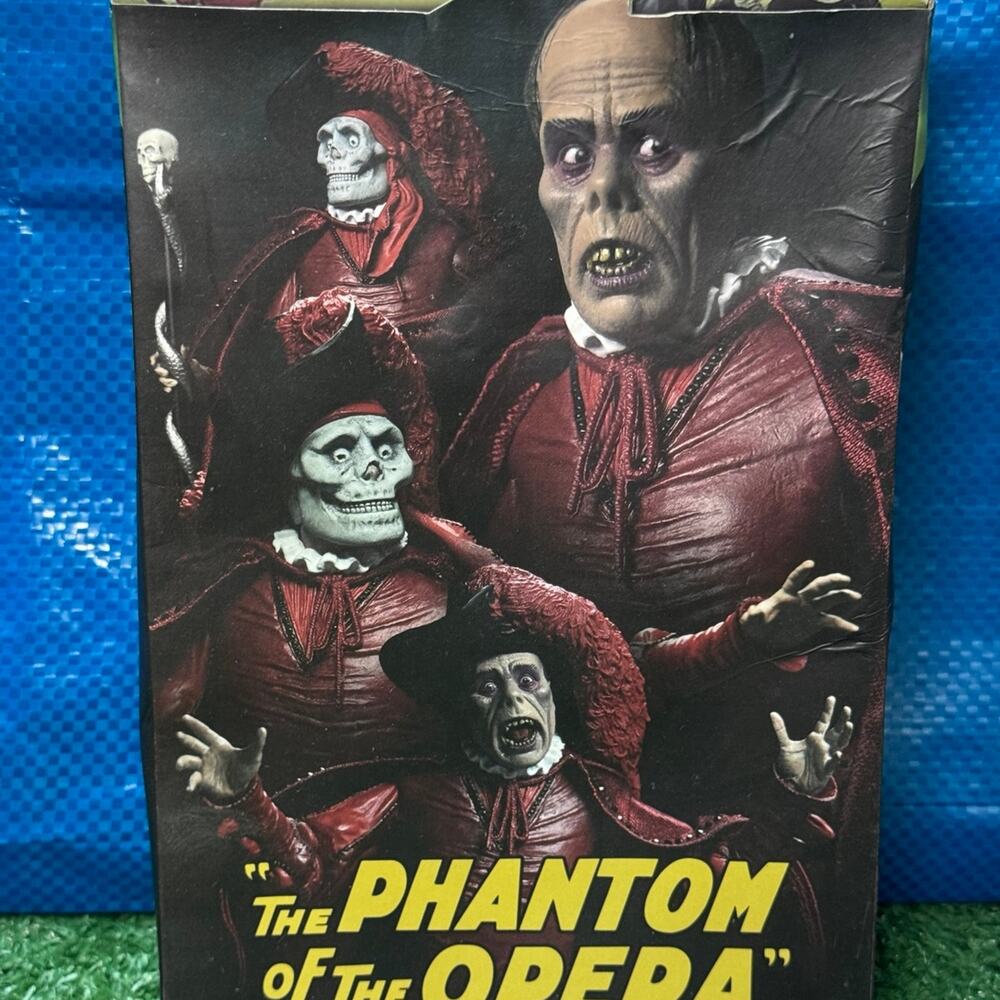 NECA The Phantom Of The Opera Ultimate Masque Of The Red Death Phantom 1925